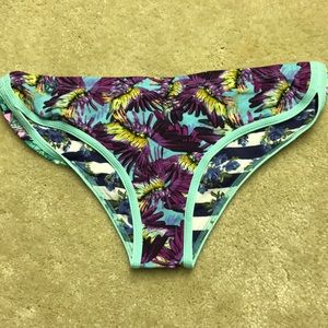 Maaji Cheeky Bikini Bottoms - Large